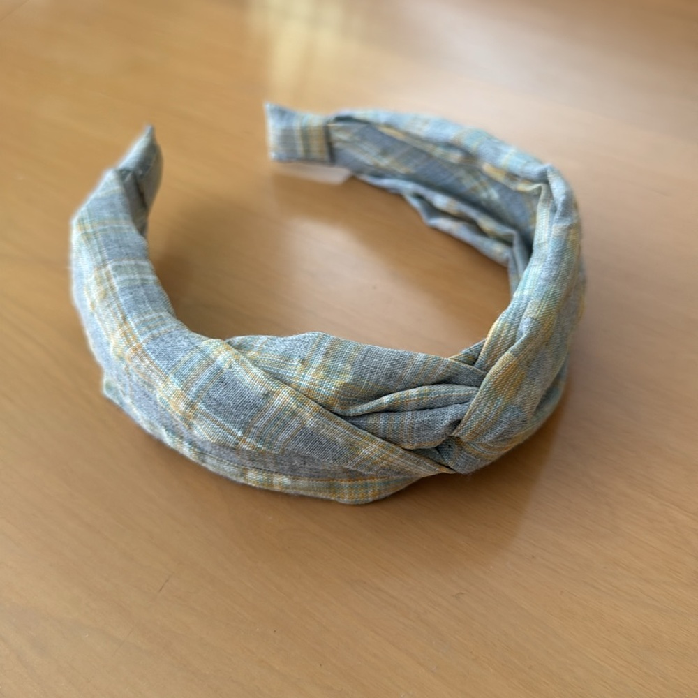 Anthropologie knotted headband